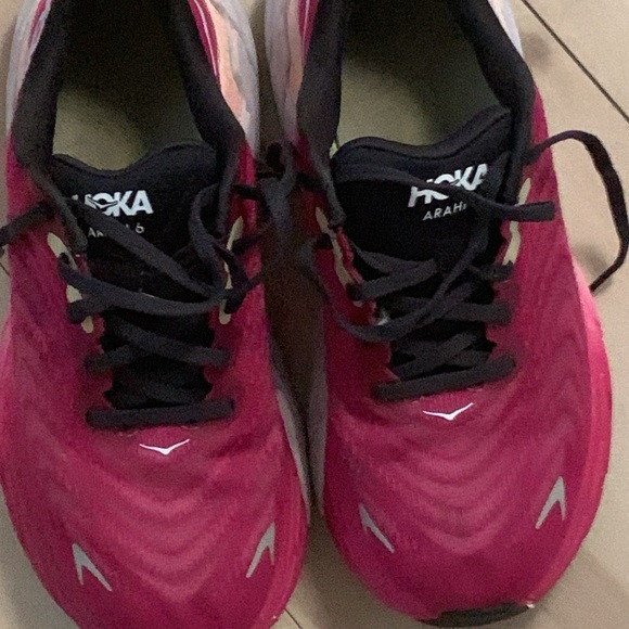 Hoka size 7.5 - Picture 2 of 2